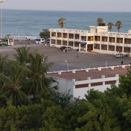 Saravanas Lodge Tiruchchendur Ngoại thất bức ảnh